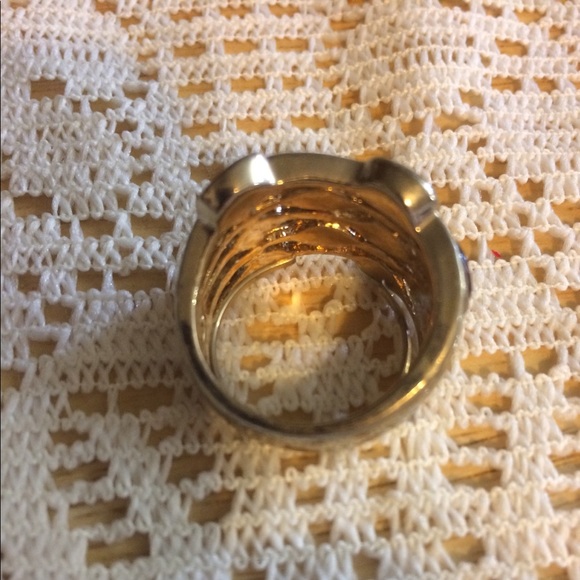 Retired Avon Ring Size 10 NWOT - Picture 5 of 5